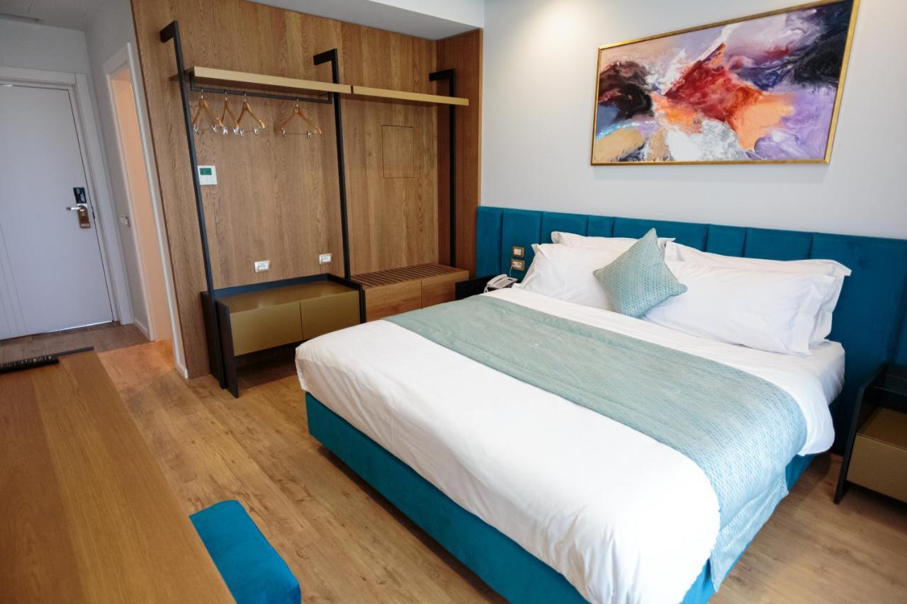 Ames Hotel & Spa Vlorë Eksteriør billede